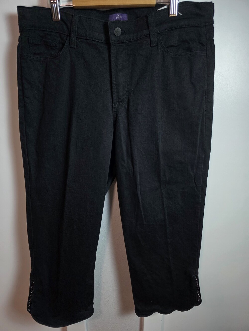 ​NYDJ Black Crop Jeans Size 12 Rhinestone Slit Hem Made in USA  Capris